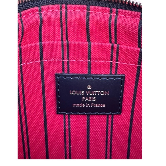 Authentic Louis Vuitton Yamamoto Monogram Reverse Kabuki Pochette - Picture 5 of 6